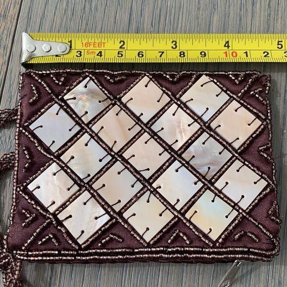 Mod By Design Beaded Wristlet – Mother of Pearl & Horn Tile Pouch - Picture 9 of 11